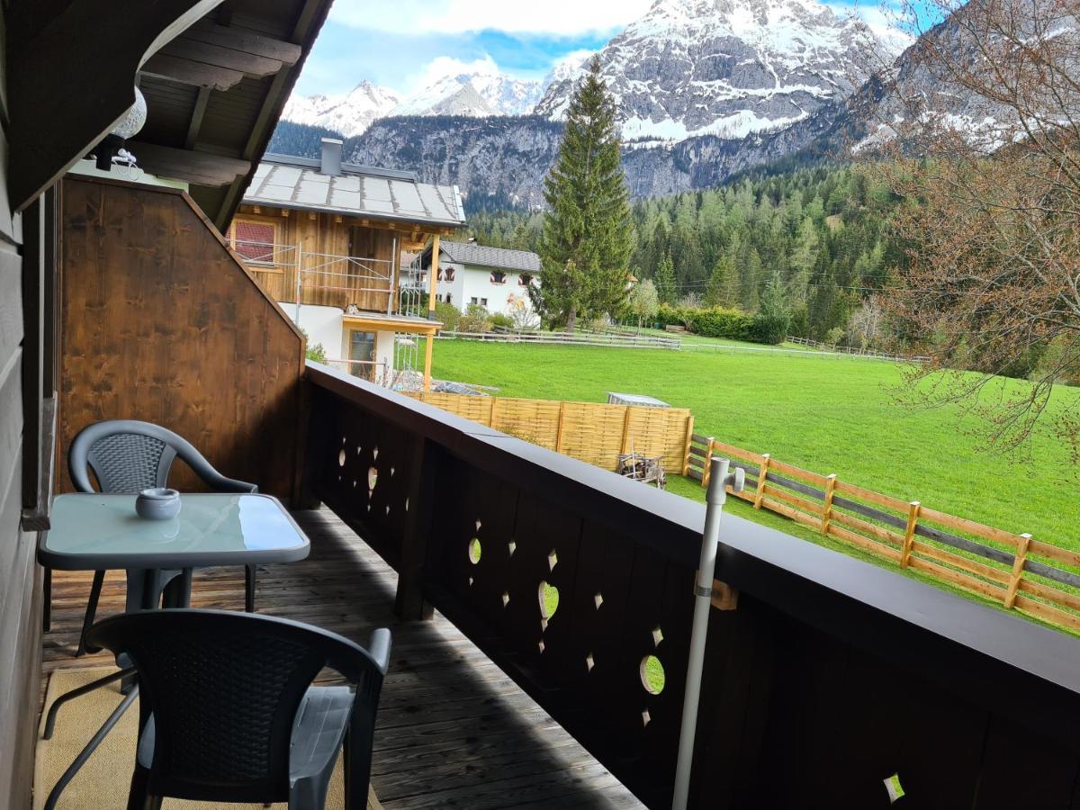 Apartmenthaus Lärchenhof Ehrwald Exterior foto