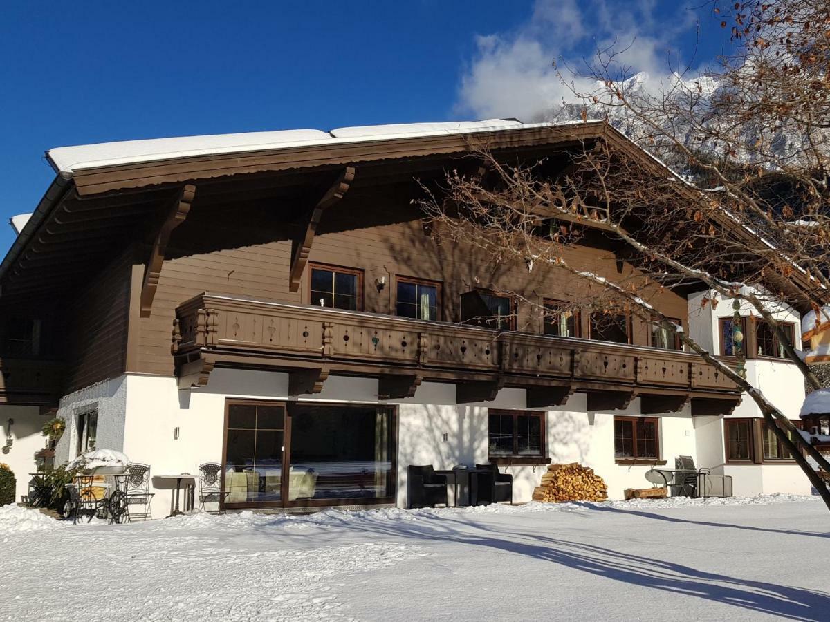 Apartmenthaus Lärchenhof Ehrwald Exterior foto